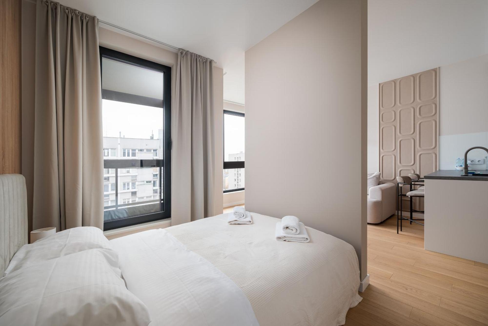 Apartment Grzybowska 13th Floor Glamour *