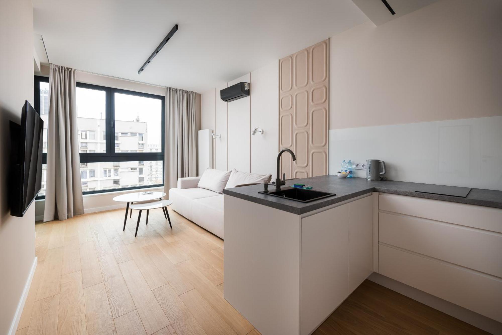 Apartment Grzybowska 13th Floor Glamour Warsaw